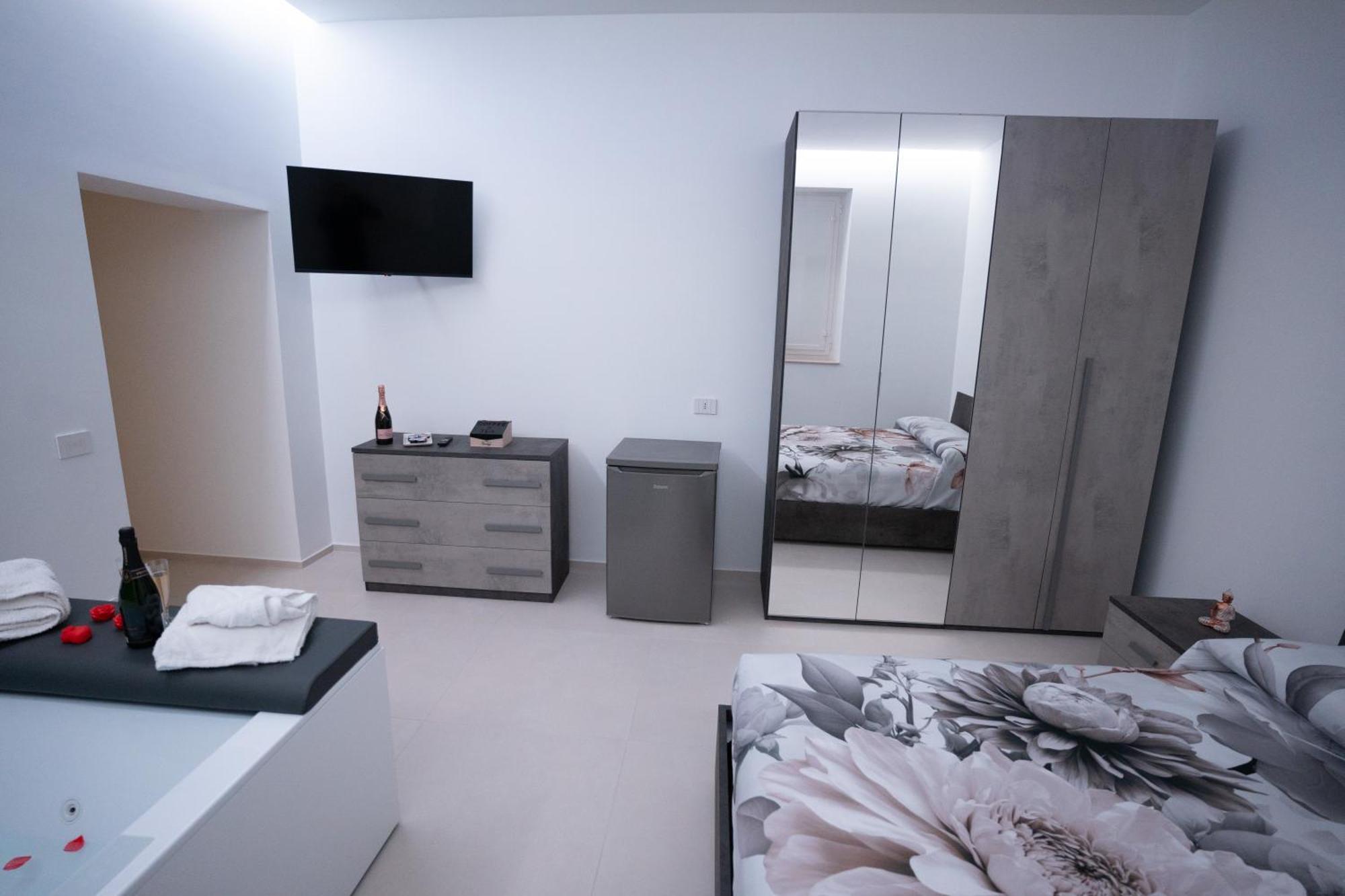 Suite Dreams Luxury Giovinazzo Esterno foto